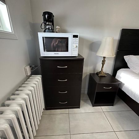 Motel Le Refuge แชร์บูร์ก ภายนอก รูปภาพ